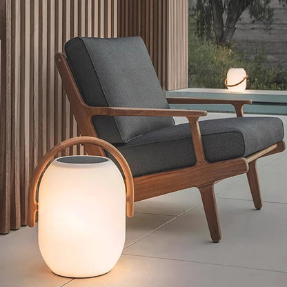 Lampe LED solaire décoratif, design raffiné pour jardin terrasse et extérieur
