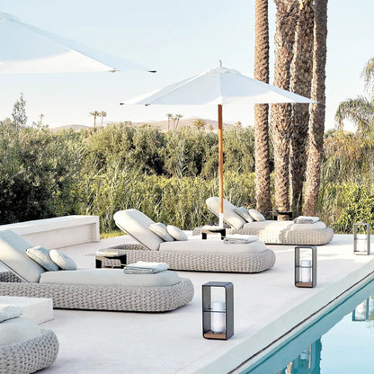 Mobilier de jardin extérieur de loisirs modernes Chaise longue en corde tissée en aluminium pour lit de piscine côté plage Chaise longue